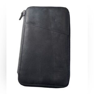 Nice Black Vegan Leather Zip Around Large Travel Wallet MINTY